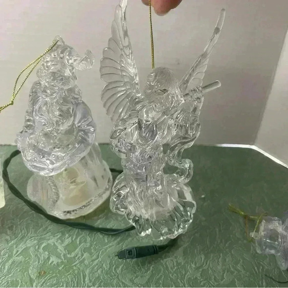 Set Of 4 Lighted Acrylic Light Up 4.5" Christmas Ornament Clear Ice Cube - Picture 5 of 7
